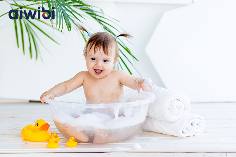 How To Bathe Your Newborn Baby, Baby’s First Bath, Rubber Ducky In Bubble Bath