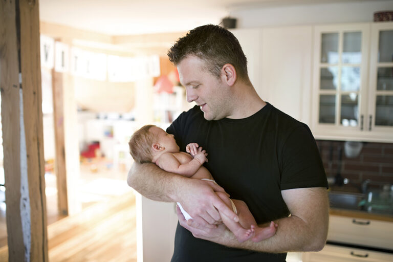 How To Cope When You Come Home To A Crying Baby