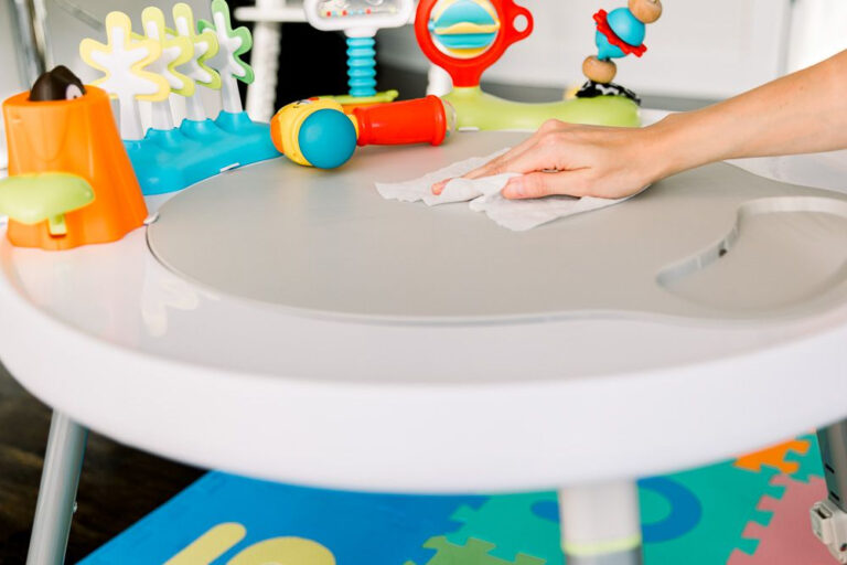 5 Safe Ways To Clean Baby Toys And Surfaces