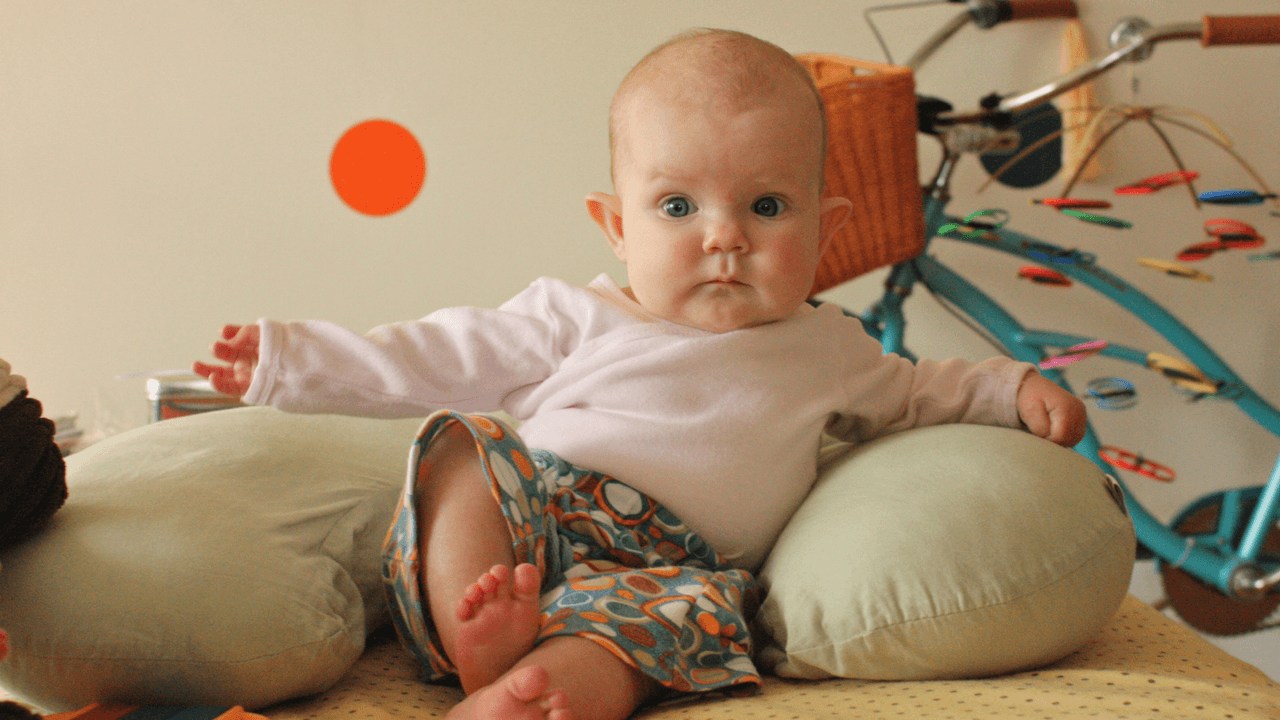How Old Do Babies Start Sitting Up On Their Own Baby Viewer