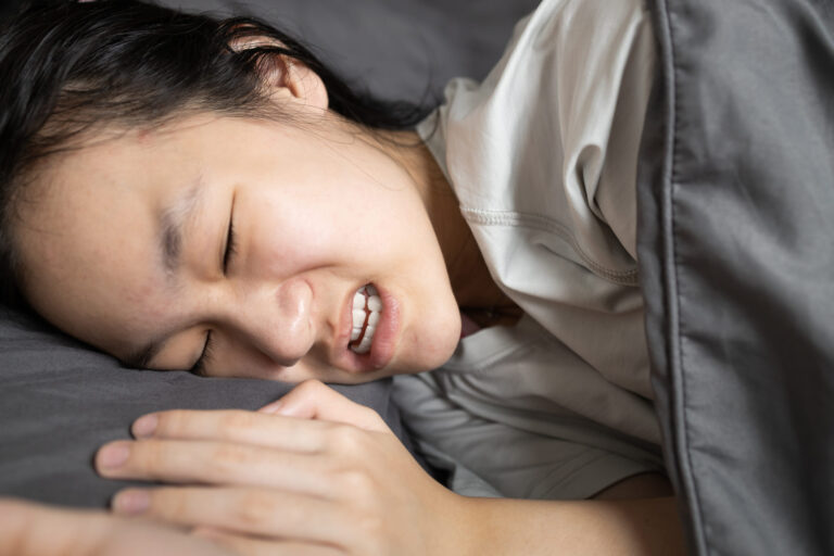 How To Your Stop Child From Grinding Their Teeth At Night L Discovery 
