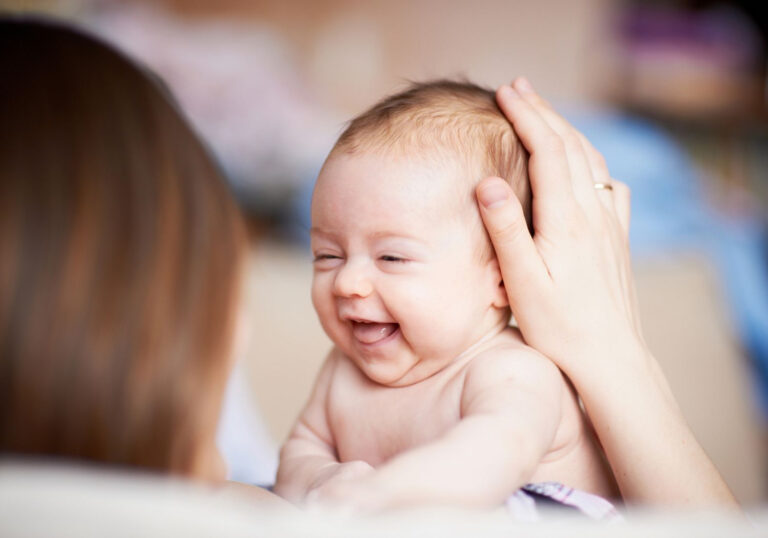 When Do Babies Start Smiling 