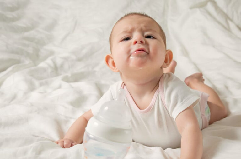 Why Is My Baby Spitting Up Water 6 Possible Causes And Spit Up 